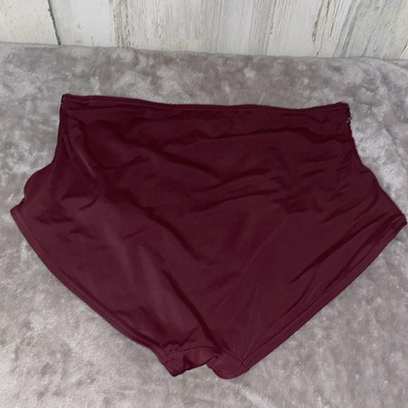 *0625 Adore Me 2 Piece Swimsuit - Picture 6 of 7